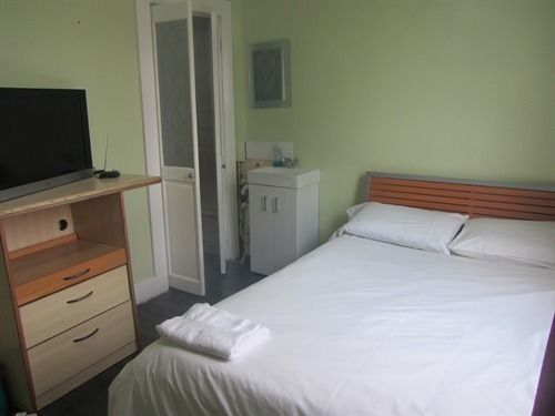 Hemel Guesthouse Hemel Hempstead Zewnętrze zdjęcie